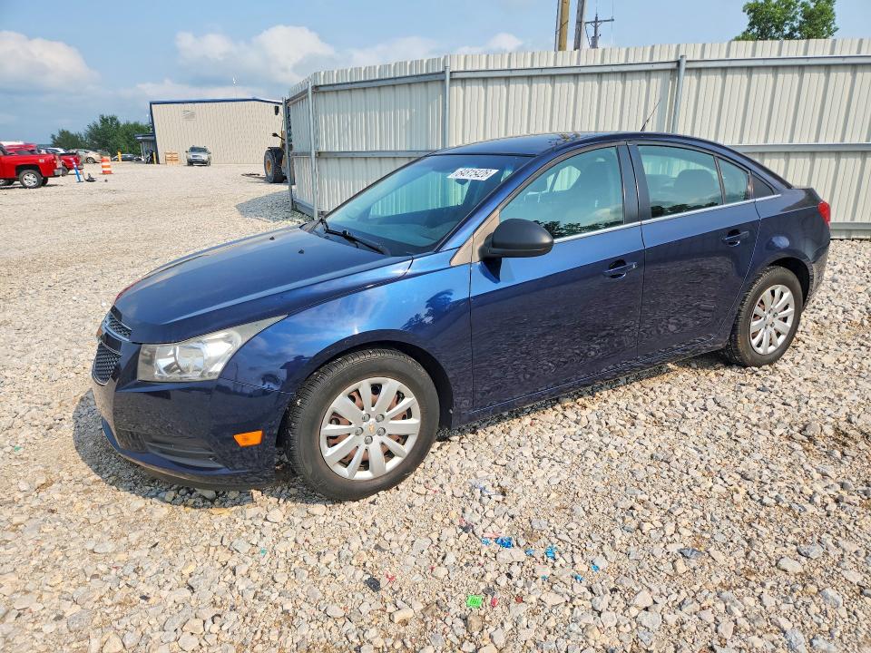 64815426 :رقم المزاد ، 1G1PC5SH1B7224760 vin ، 2011 Chevrolet Cruze مزاد بيع