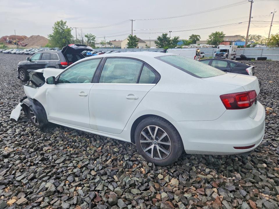 2017 Volkswagen Jetta მანქანა იყიდება აუქციონზე, vin: 3VWDB7AJXHM384371, აუქციონის ნომერი: 66037396