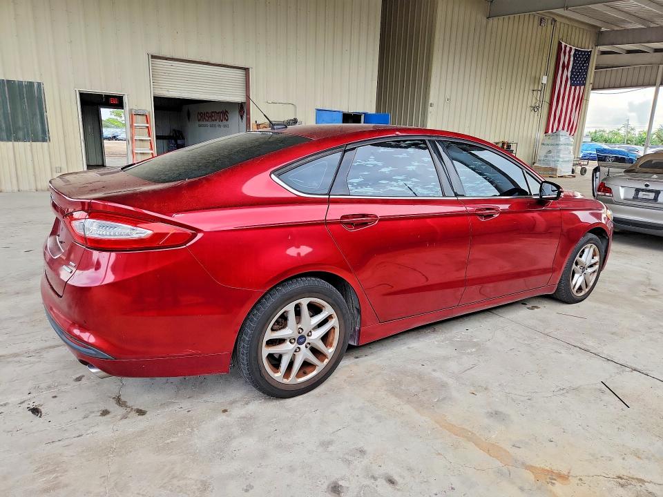 64061246 :رقم المزاد ، 3FA6P0HD7GR275412 vin ، 2016 Ford Fusion مزاد بيع