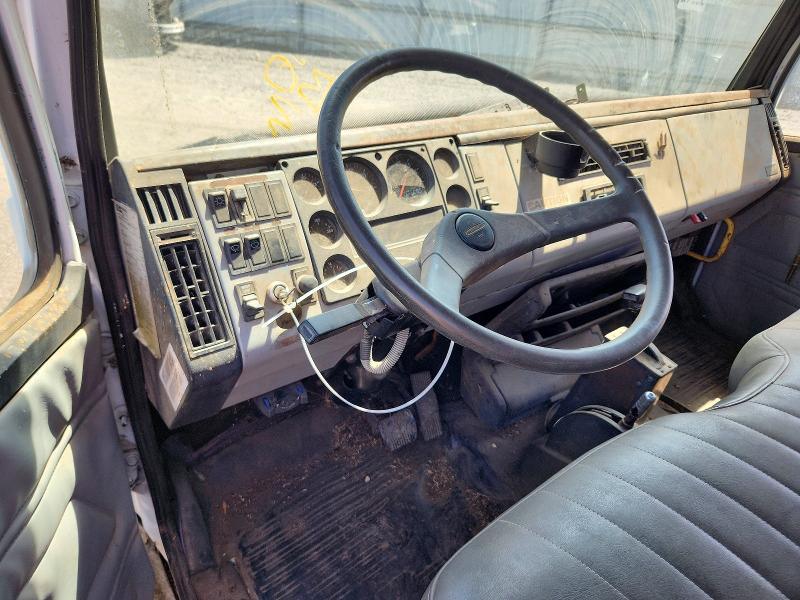 Продаж на аукціоні авто 1998 Freightliner Medium Conventional, vin: 1FV3EFFD6WH894368, номер лоту: 65536936