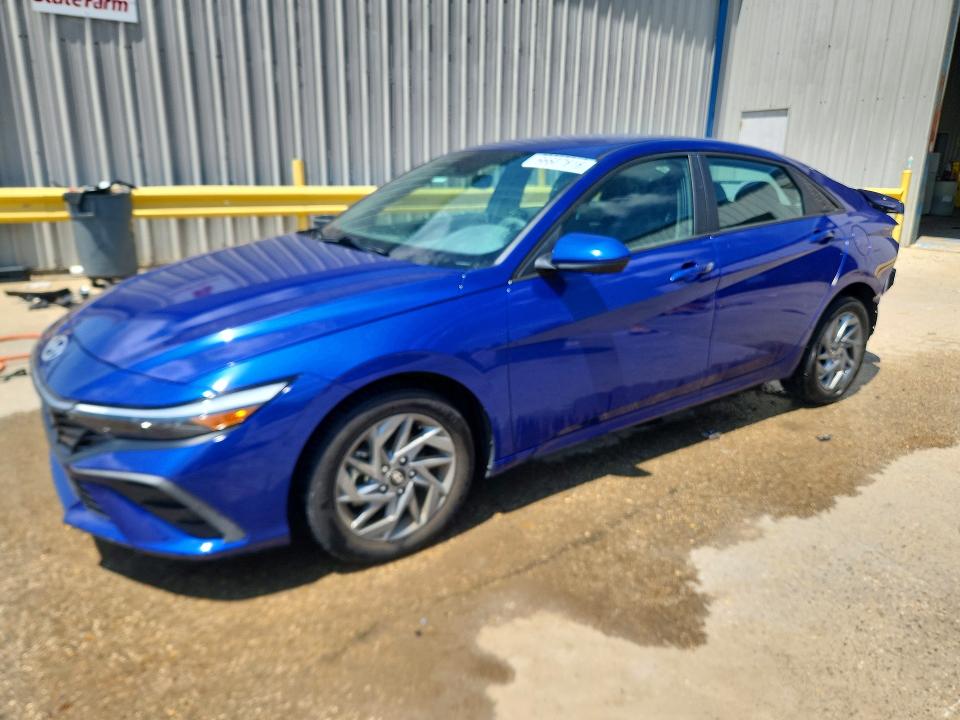 66607616 :رقم المزاد ، KMHLM4DG2RU657710 vin ، 2024 Hyundai Elantra مزاد بيع