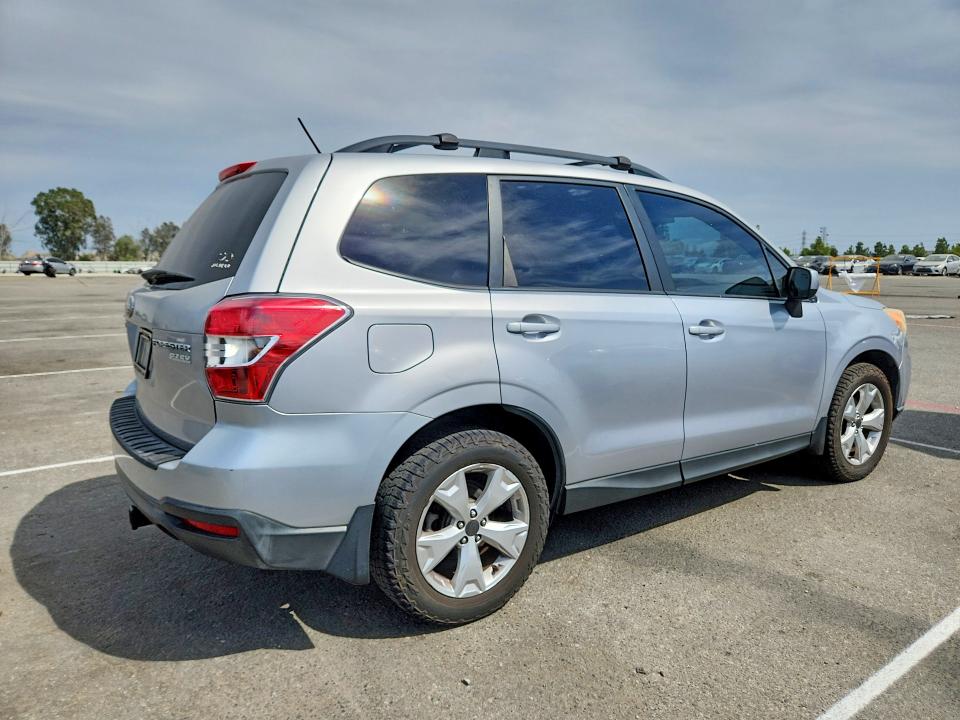 2014 Subaru Forester მანქანა იყიდება აუქციონზე, vin: JF2SJACC2EG401051, აუქციონის ნომერი: 66252386