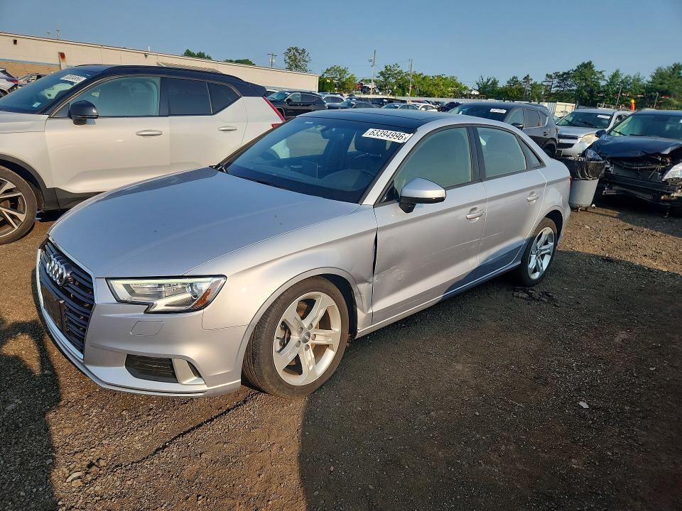 Продажа на аукционе авто 2017 Audi A3, vin: WAUB8GFF2H1074271, номер лота: 63394996