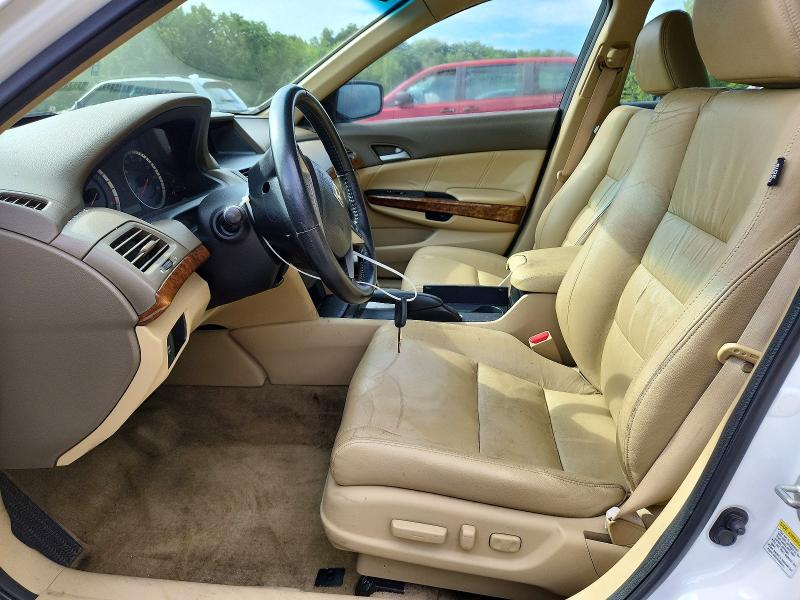 63042036 :رقم المزاد ، 1HGCP2F84AA104697 vin ، 2010 Honda Accord مزاد بيع