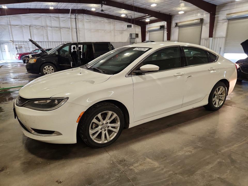 Продаж на аукціоні авто 2015 Chrysler 200, vin: 1C3CCCAB5FN689460, номер лоту: 62508226