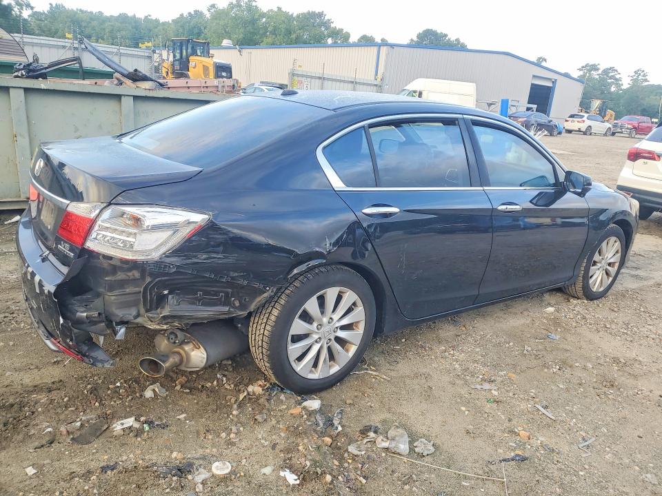 2014 Honda Accord მანქანა იყიდება აუქციონზე, vin: 1HGCR3F96EA000629, აუქციონის ნომერი: 65437186