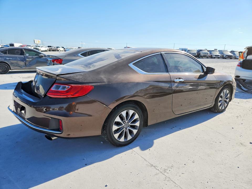 Aukcja sprzedaży 2013 Honda Accord, vin: 1HGCT1B38DA005904, numer aukcji: 64977696