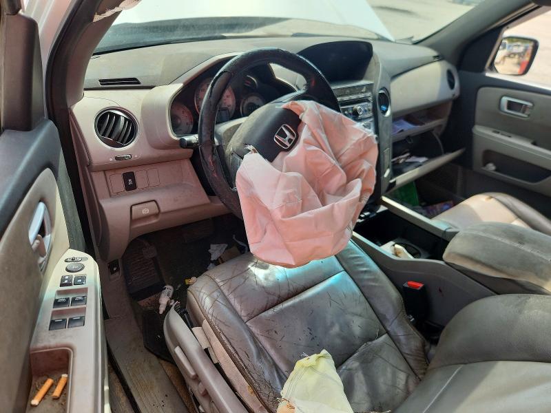 65150776 :رقم المزاد ، 5FNYF4H51FB063787 vin ، 2015 Honda Pilot مزاد بيع