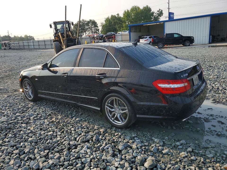 64743106 :رقم المزاد ، WDDHF5KB6CA629523 vin ، 2012 Mercedes-benz E مزاد بيع