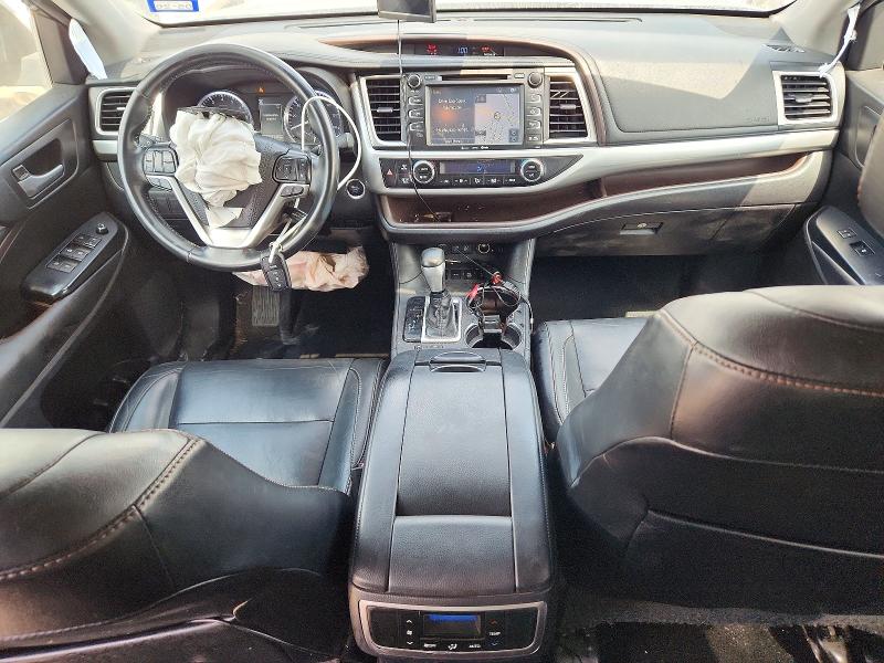 Продажа на аукционе авто 2018 Toyota Highlander, vin: 5TDJZRFH0JS488151, номер лота: 65642446