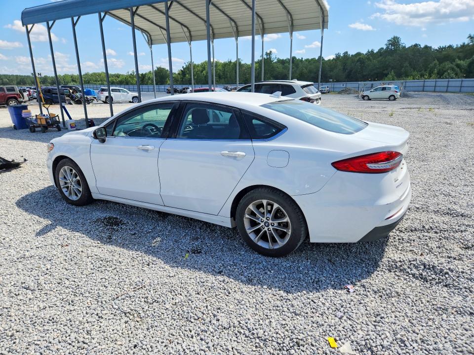 64986326 :رقم المزاد ، 3FA6P0H79KR123280 vin ، 2019 Ford Fusion مزاد بيع