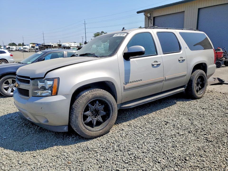 63613016 :رقم المزاد ، 3GNFK16357G132986 vin ، 2007 Chevrolet Suburban مزاد بيع