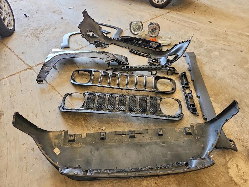 2022 Jeep Renegade მანქანა იყიდება აუქციონზე, vin: ZACNJCA15NPN54404, აუქციონის ნომერი: 66376986