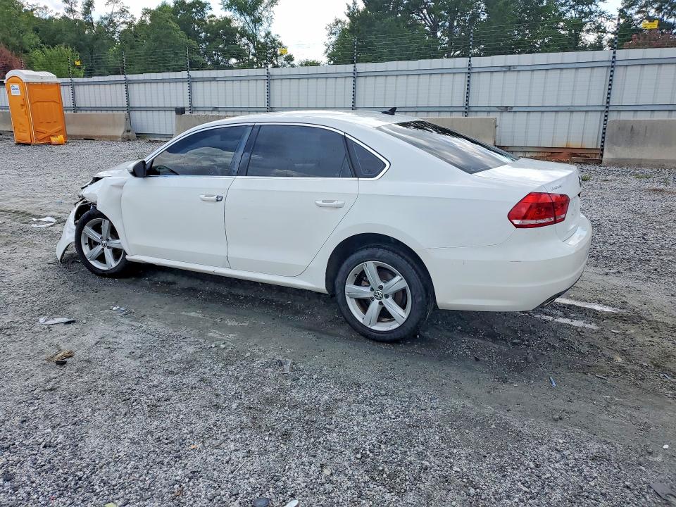 63732766 :رقم المزاد ، 1VWBH7A32CC060672 vin ، 2012 Volkswagen Passat مزاد بيع