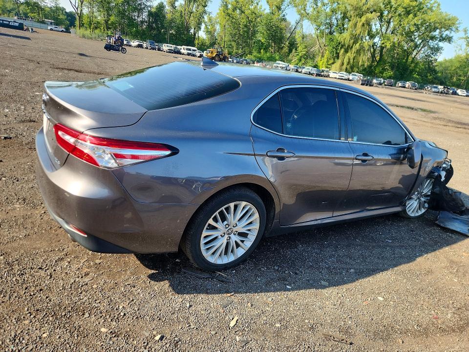Продажа на аукционе авто 2019 Toyota Camry, vin: 4T1B11HK6KU296764, номер лота: 66168146