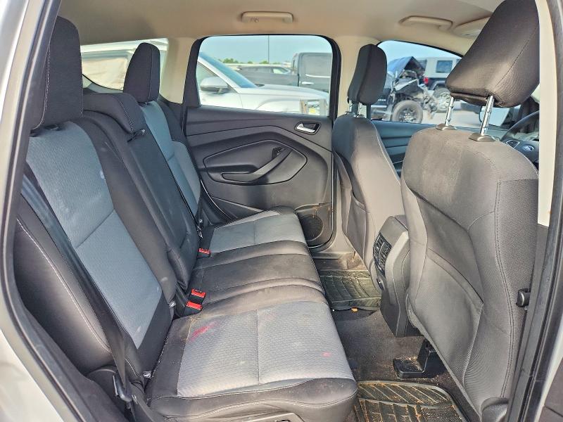 63996526 :رقم المزاد ، 1FMCU0GD3JUC18109 vin ، 2018 Ford Escape مزاد بيع