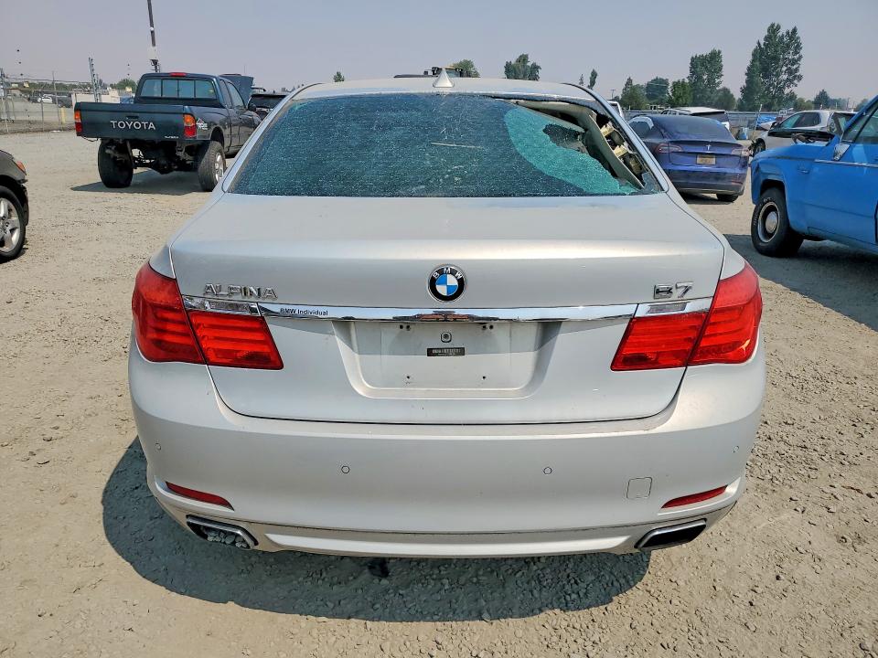 2012 Bmw 750 მანქანა იყიდება აუქციონზე, vin: WBAKB8C57CC964118, აუქციონის ნომერი: 63734366