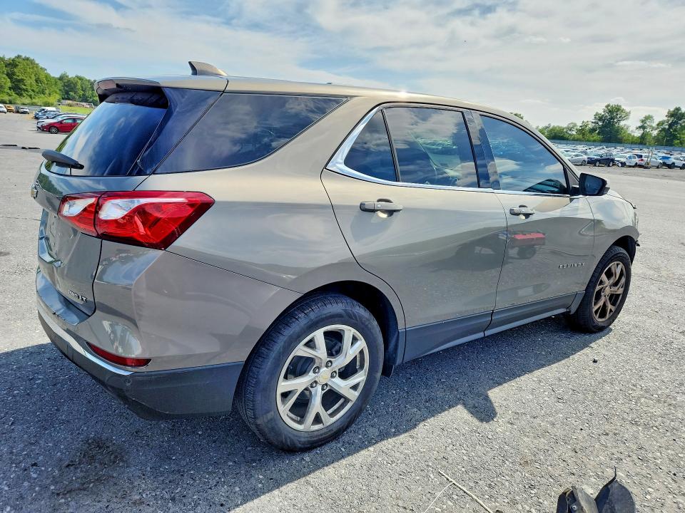 66053746 :رقم المزاد ، 3GNAXTEX9JS511215 vin ، 2018 Chevrolet Equinox مزاد بيع