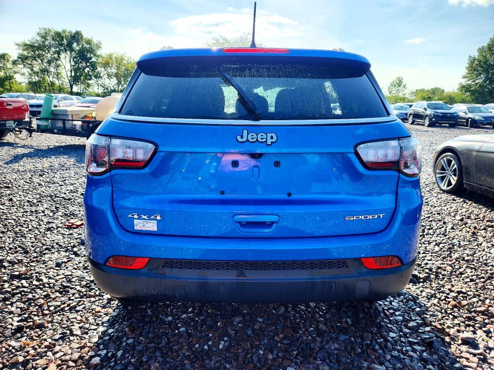 65734296 :رقم المزاد ، 3C4NJDAB6MT504068 vin ، 2021 Jeep Compass مزاد بيع