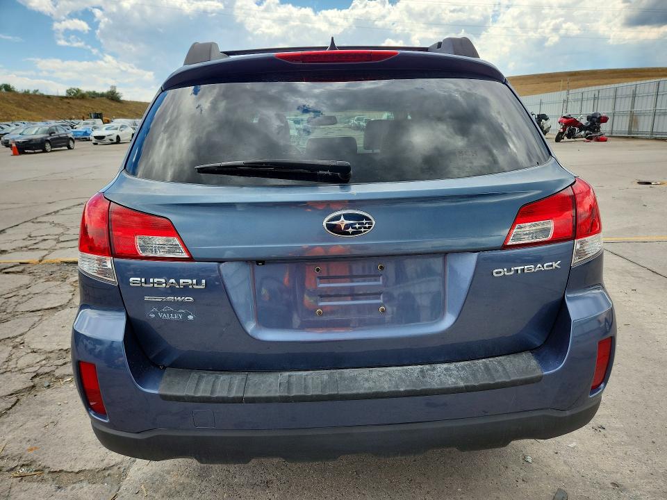 65177736 :رقم المزاد ، 4S4BRCLC0E3322354 vin ، 2014 Subaru Outback مزاد بيع
