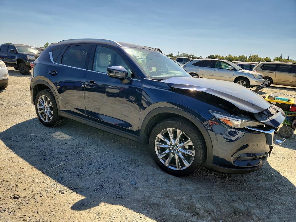 Продажа на аукционе авто 2021 Mazda Cx-5, vin: JM3KFBDM0M1439156, номер лота: 64258126