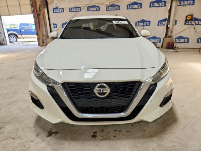 61747606 :رقم المزاد ، 1N4BL4BV7KN310965 vin ، 2019 Nissan Altima مزاد بيع