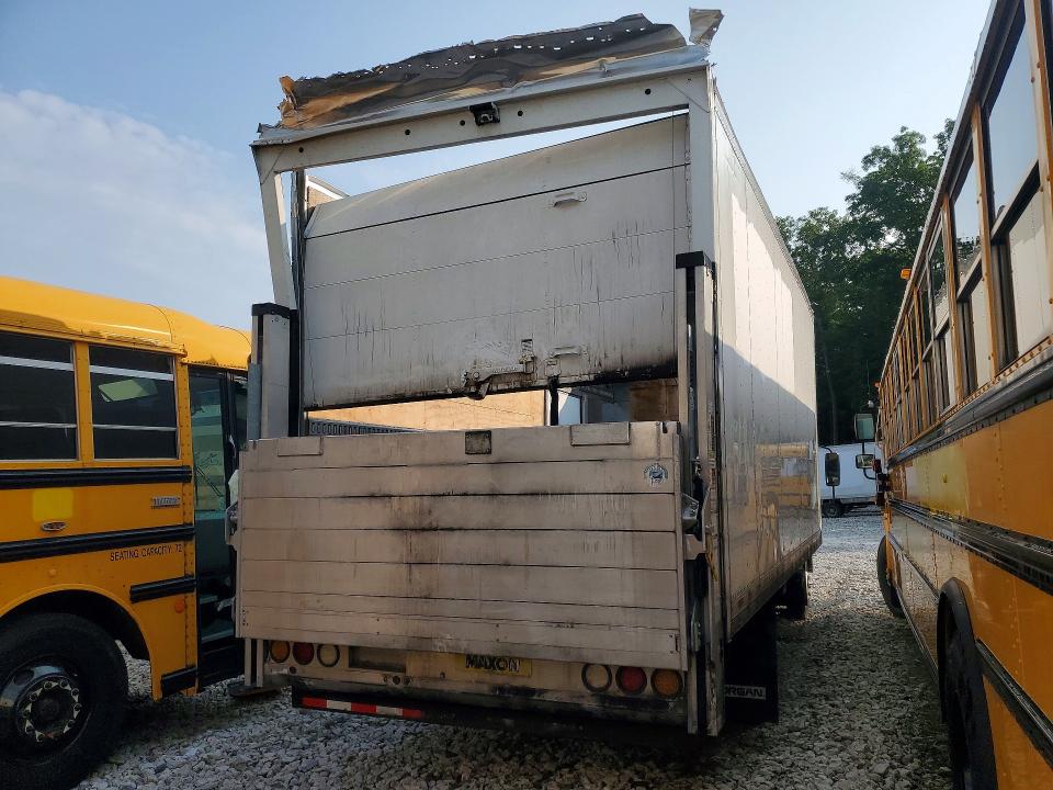 62103226 :رقم المزاد ، 54DC4W1D1RS203028 vin ، 2024 Isuzu Npr Hd مزاد بيع