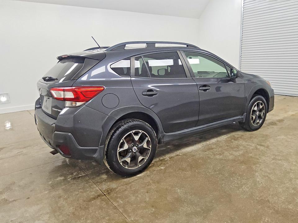 64735016 :رقم المزاد ، JF2GTAAC6JG226834 vin ، 2018 Subaru Crosstrek مزاد بيع