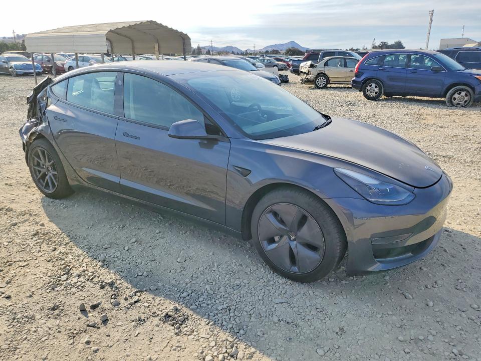 66114806 :رقم المزاد ، 5YJ3E1EA5MF878200 vin ، 2021 Tesla Model 3 مزاد بيع