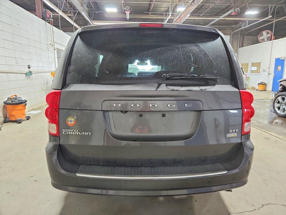 2018 Dodge Grand Caravan მანქანა იყიდება აუქციონზე, vin: 2C4RDGCG9JR297113, აუქციონის ნომერი: 66104056