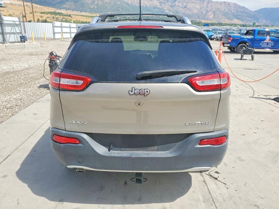 Продажа на аукционе авто 2017 Jeep Cherokee, vin: 1C4PJMDBXHW557635, номер лота: 65636336
