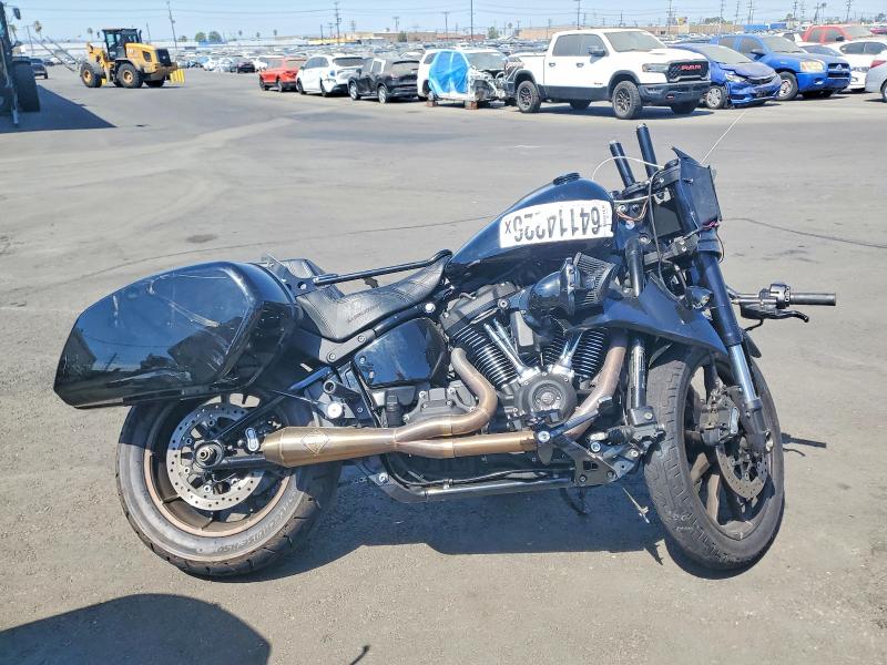 64114226 :رقم المزاد ، 1HD1YWZ21NB015959 vin ، 2022 Harley-davidson Fxlrs مزاد بيع