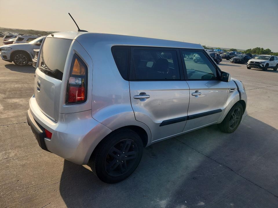 Продажа на аукционе авто 2011 Kia Soul, vin: KNDJT2A23B7271796, номер лота: 63908086
