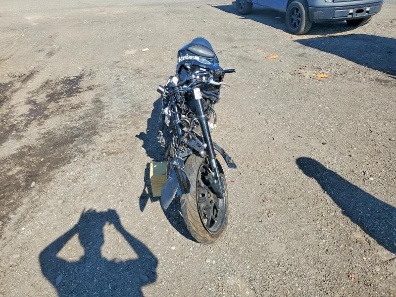 2020 Yamaha Yzfr3 მანქანა იყიდება აუქციონზე, vin: MH3RH18Y8LK004081, აუქციონის ნომერი: 63558876