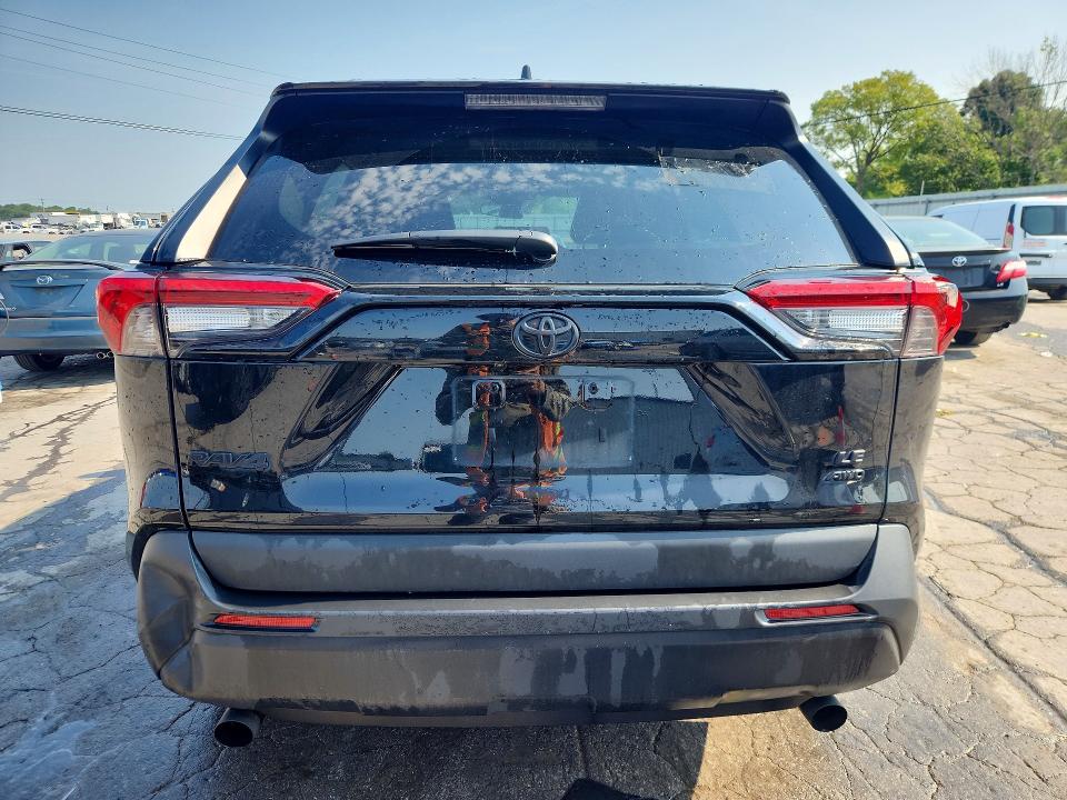 Продаж на аукціоні авто 2021 Toyota Rav4, vin: 2T3F1RFV6MC199637, номер лоту: 64428286
