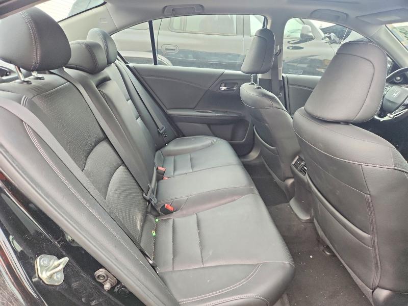 Продажа на аукционе авто 2017 Honda Accord, vin: 1HGCR3F06HA010891, номер лота: 63360546
