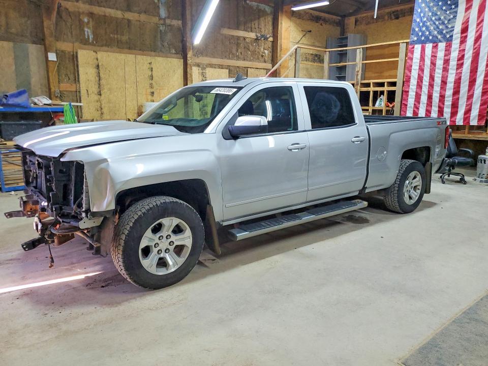 Продажа на аукционе авто 2018 Chevrolet Silverado, vin: 3GCUKREC2JG523942, номер лота: 66420386