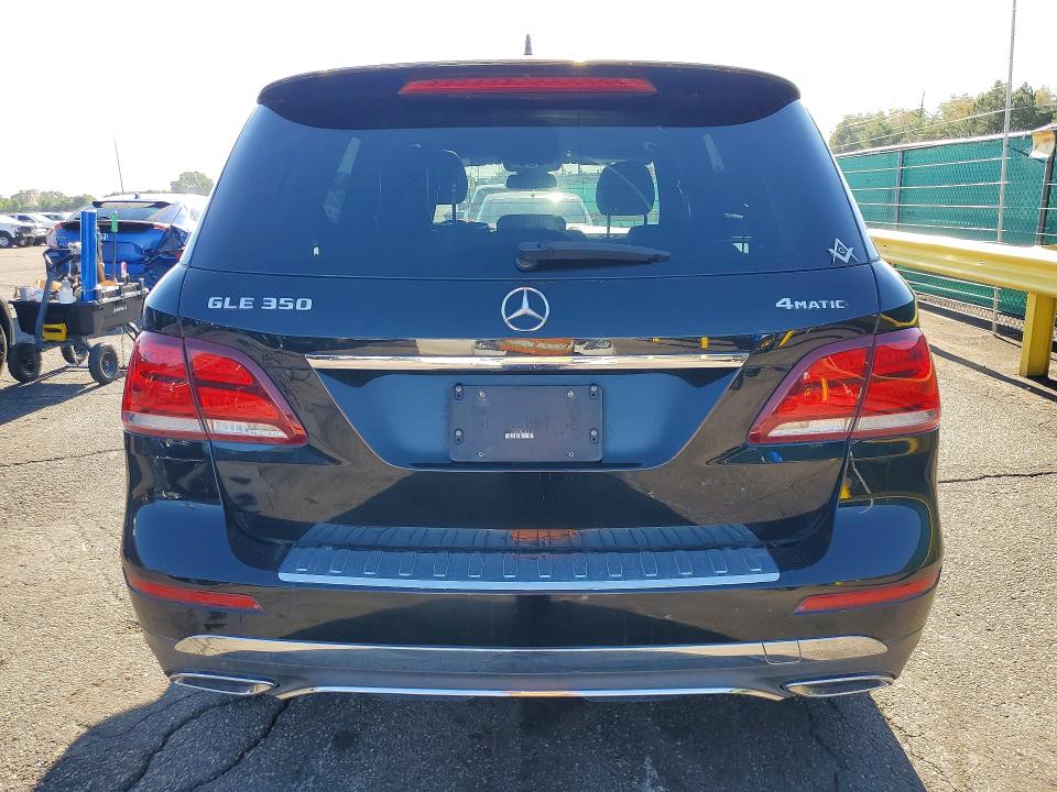 2018 Mercedes-benz Gle მანქანა იყიდება აუქციონზე, vin: 4JGDA5HB7JB075829, აუქციონის ნომერი: 65295626