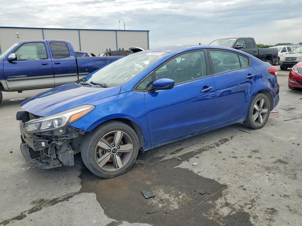 2018 Kia Forte მანქანა იყიდება აუქციონზე, vin: 3KPFL4A71JE186743, აუქციონის ნომერი: 64026316