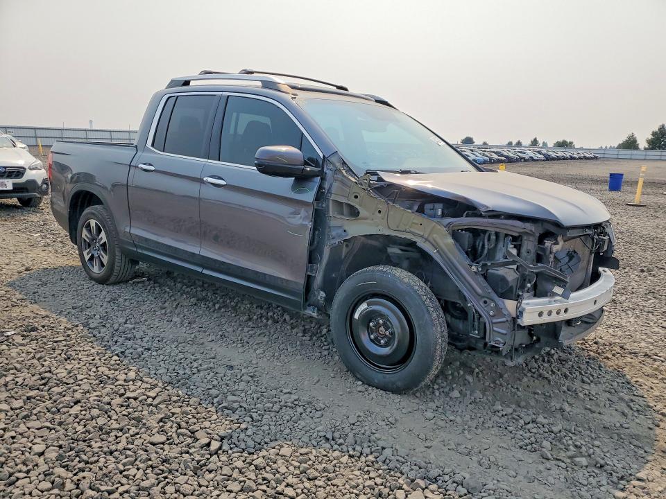 64422476 :رقم المزاد ، 5FPYK3F7XHB008341 vin ، 2017 Honda Ridgeline مزاد بيع