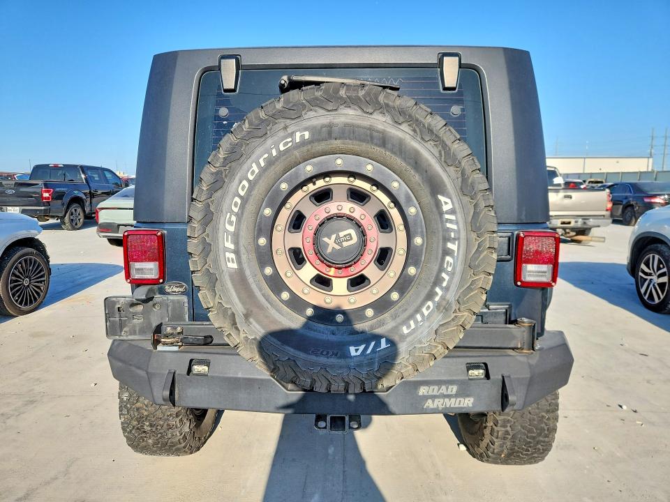 2007 Jeep Wrangler მანქანა იყიდება აუქციონზე, vin: 1J8GA64107L198789, აუქციონის ნომერი: 64753136