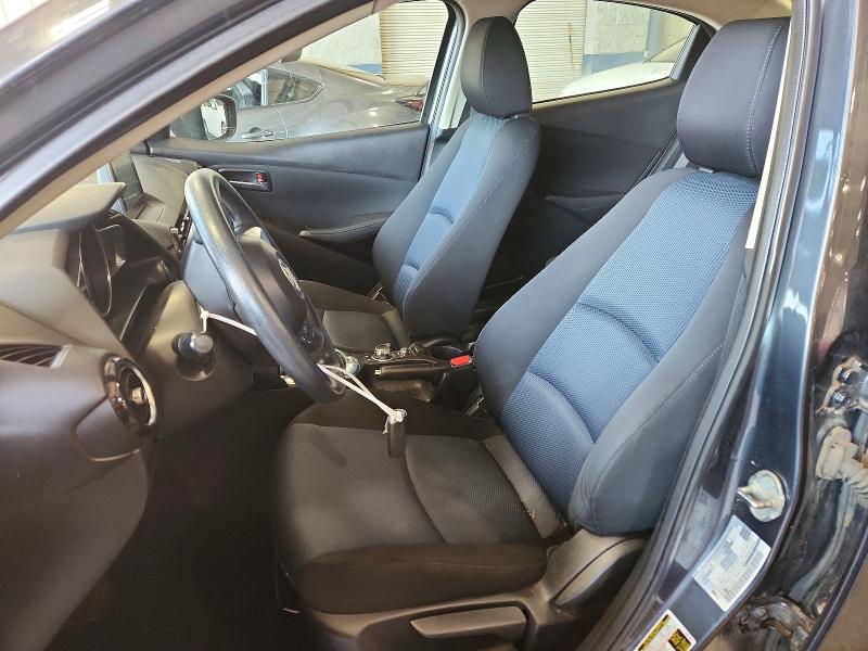 2017 Toyota Yaris Ia მანქანა იყიდება აუქციონზე, vin: 3MYDLBYV5HY172080, აუქციონის ნომერი: 64747826