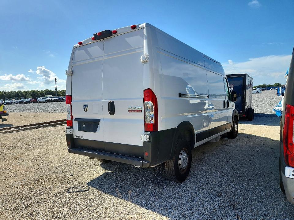 61373476 :رقم المزاد ، 3C6LRVDG0ME510750 vin ، 2021 Ram Promaster 2500 مزاد بيع