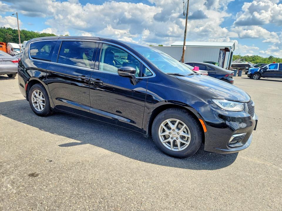 Продажа на аукционе авто 2024 Chrysler Pacifica, vin: 2C4RC1BGXRR125055, номер лота: 66637276