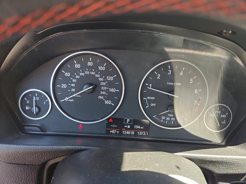 66829236 :رقم المزاد ، WBA8E1G56GNT35253 vin ، 2016 Bmw 320 مزاد بيع