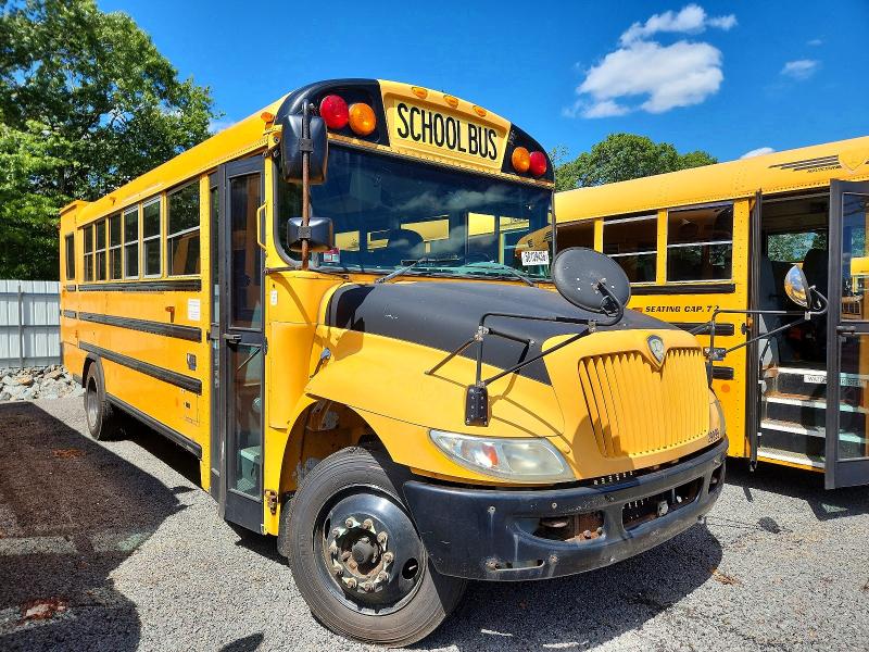 58139436 :رقم المزاد ، 4DRBUAAN7FB575198 vin ، 2015 Ic Corporation Ce Series School مزاد بيع