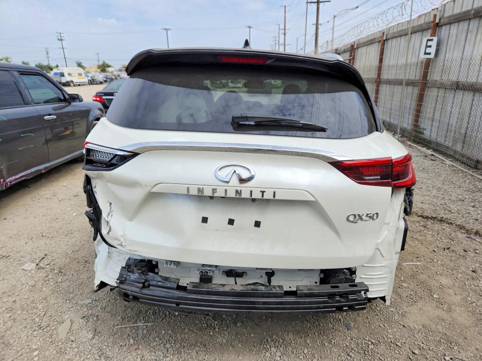 66541736 :رقم المزاد ، 3PCAJ5BA9MF107060 vin ، 2021 Infiniti Qx50 مزاد بيع