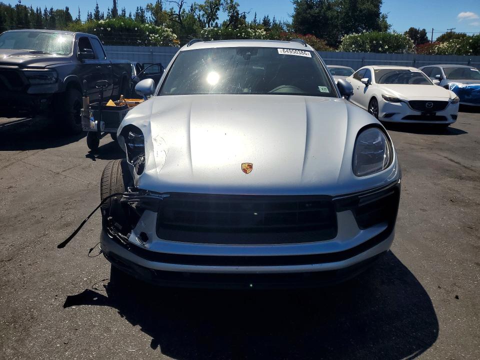 64950386 :رقم المزاد ، WP1AA2A58NLB12444 vin ، 2022 Porsche Macan مزاد بيع