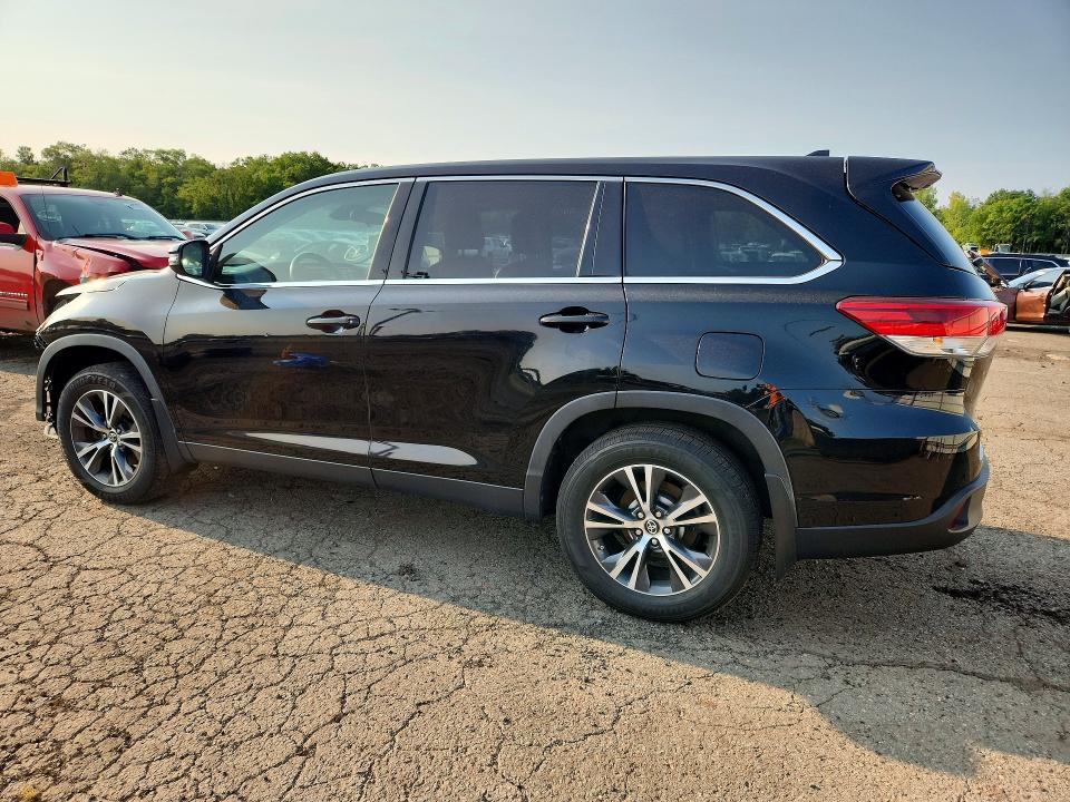Продажа на аукционе авто 2019 Toyota Highlander, vin: 5TDBZRFH4KS993275, номер лота: 63781216