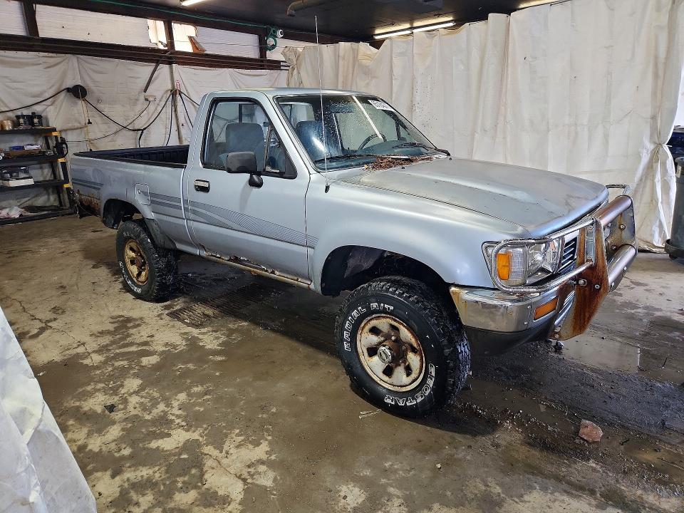 1991 Toyota Pickup მანქანა იყიდება აუქციონზე, vin: JT4VN01D3M004591, აუქციონის ნომერი: 65184376